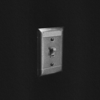 کاور آهنگ Light Switch (Acoustic) از Charlie Puth