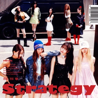 کاور آهنگ Strategy (feat. Megan Thee Stallion) از TWICE